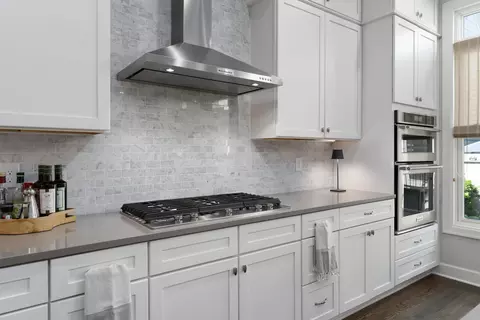 Kitchen - 855 Pullman Way, Columbus, OH 43212 photo 3 of 5