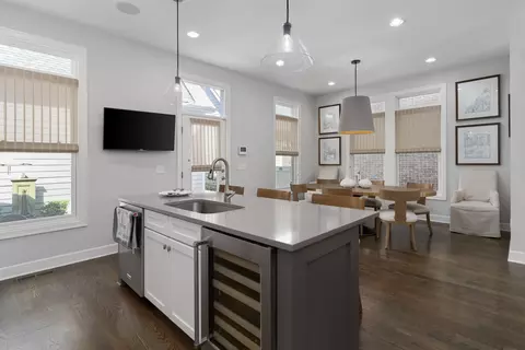 Kitchen - 855 Pullman Way, Columbus, OH 43212 photo 5 of 5