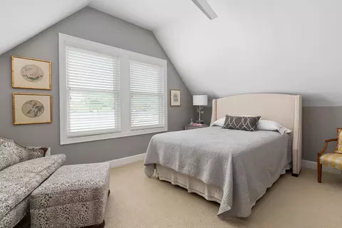 Bedroom - 855 Pullman Way, Columbus, OH 43212 photo 5 of 8