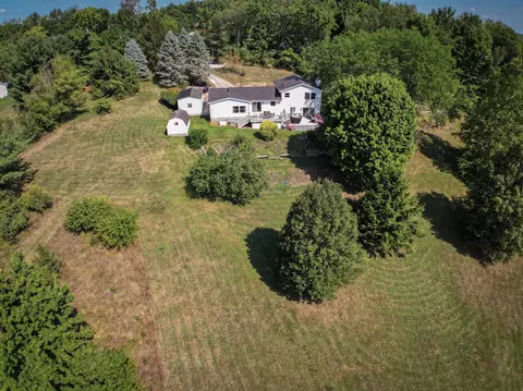 2420 James Rd, Granville, OH 43023