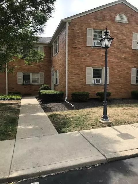 1065 Sells Ave #9/I, Columbus, OH 43212