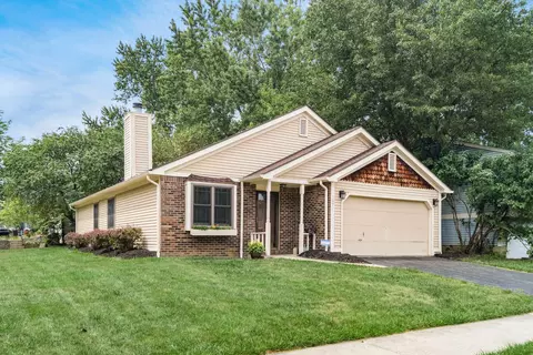 1031 Woodington Rd, Westerville, OH 43081