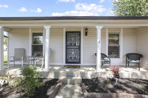 6586 Centennial Dr, Reynoldsburg, OH 43068