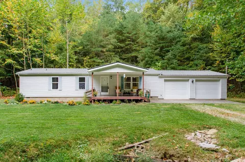 9072 Walnut Dowler Rd, Logan, OH 43138