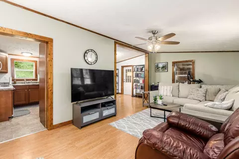 9072 Walnut Dowler Rd, Logan, OH 43138 photo 12