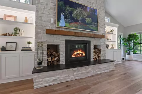 Living - 4262 Macduff Pl, Dublin, OH 43016 photo 8 of 11
