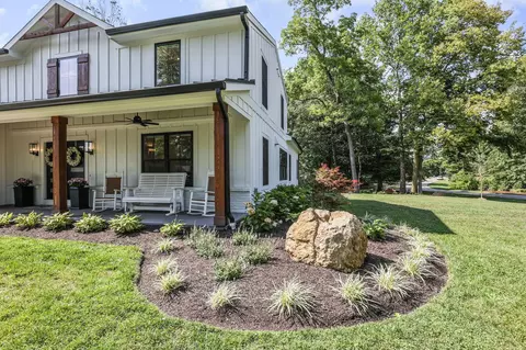 Exterior - 4262 Macduff Pl, Dublin, OH 43016 photo 15 of 45