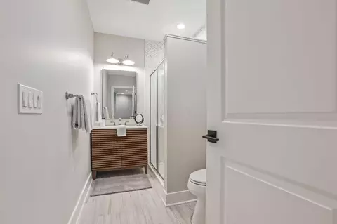 Bath - 4262 Macduff Pl, Dublin, OH 43016 photo 13 of 16