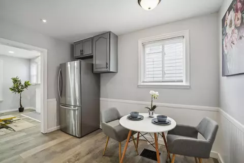 Dining - 962 E 20th Ave, Columbus, OH 43211 photo 1 of 1