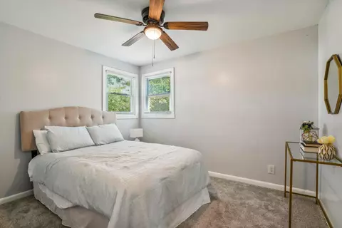 Bedroom - 962 E 20th Ave, Columbus, OH 43211 photo 3 of 9