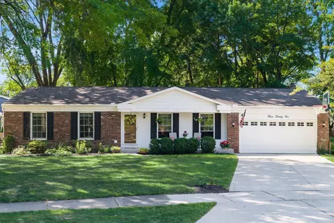 321 Apache St, Westerville, OH 43081