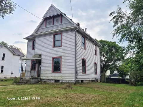307 Silver St, Marion, OH 43302 photo 2