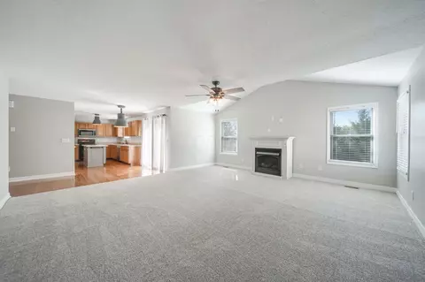 Living - 5790 Stevens Dr, Orient, OH 43146 photo 4 of 6