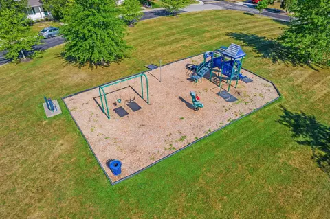 View/Area - 5790 Stevens Dr, Orient, OH 43146 photo 4 of 5