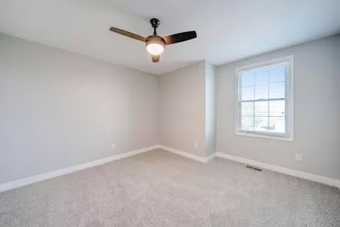 Bedroom - 5790 Stevens Dr, Orient, OH 43146 photo 5 of 5