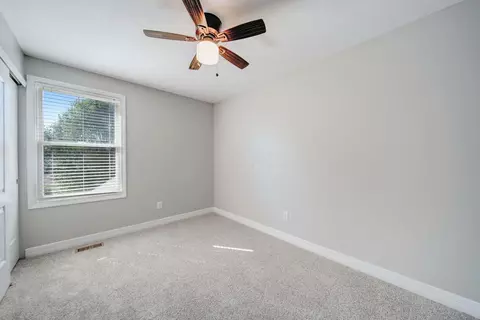Bedroom - 5790 Stevens Dr, Orient, OH 43146 photo 3 of 5