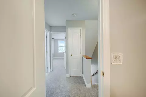 Entry Way - 5790 Stevens Dr, Orient, OH 43146 photo 4 of 4