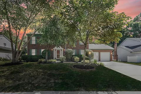 352 Emory St, Columbus, OH 43230