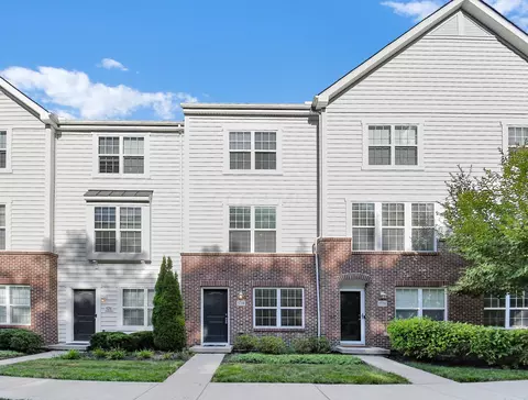 5718 Pittsford Dr, Westerville, OH 43081