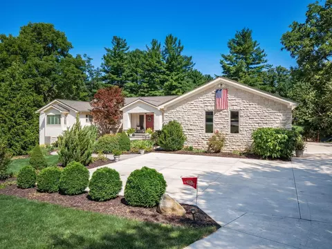 1680 Wren Ln, Powell, OH 43065