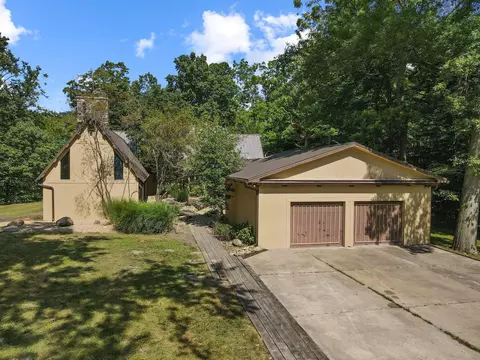 8079 Mckitrick Rd, Plain City, OH 43064