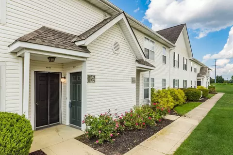 10721 Southwind Dr, Powell, OH 43065