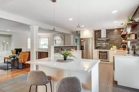 2915 Clermont Rd, Columbus, OH 43209