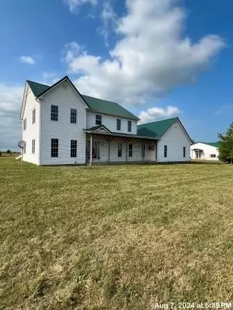 5744 Mclean Mill Rd, Circleville, OH 43113