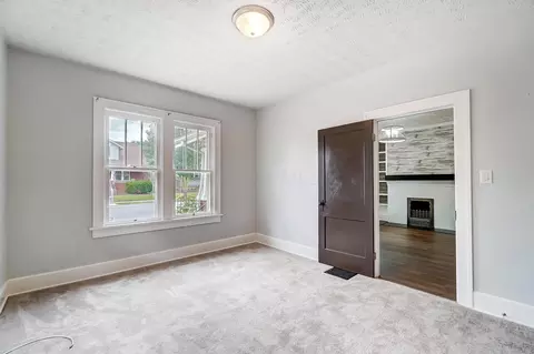 Living - 732 E Chestnut St, Lancaster, OH 43130 photo 9 of 9