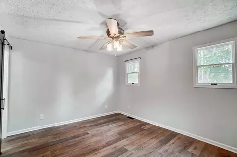 Bedroom - 732 E Chestnut St, Lancaster, OH 43130 photo 1 of 10