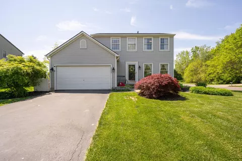 6692 Brookstone Dr, Westerville, OH 43082