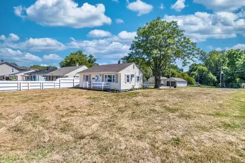 338 Wyandotte St, Lancaster, OH 43130