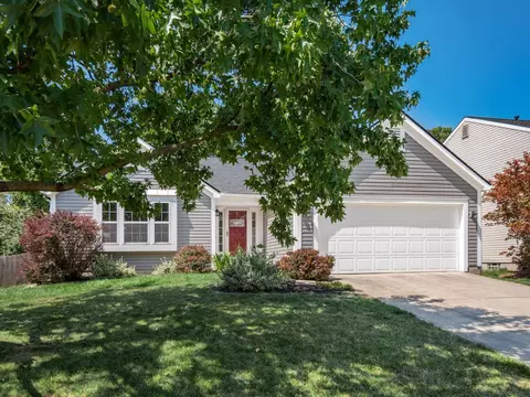 2671 Westbreeze Dr, Hilliard, OH 43026
