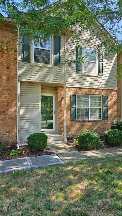 3059 Glenloch Cir, Dublin, OH 43017