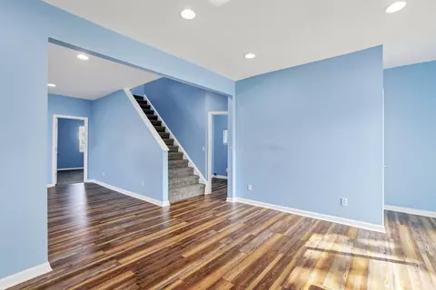 Entry Way - 307 N Prospect St, Marion, OH 43302 photo 2 of 4