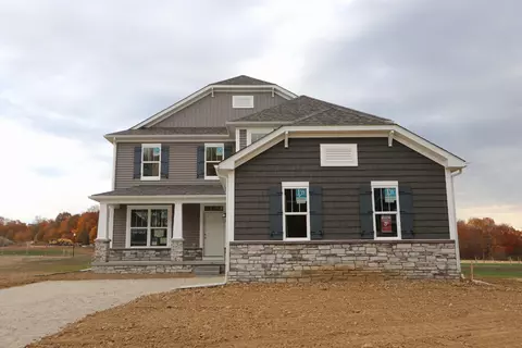 205 Isleta Dr, Pataskala, OH 43062