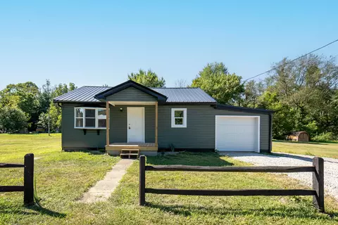 19577 South Aly, Laurelville, OH 43135
