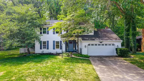 6961 Village Woods Pl, Worthington, OH 43085