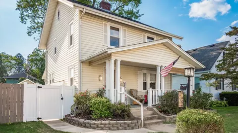 143 Hunter St, Newark, OH 43055