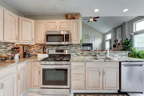 776 Odevene Way, Delaware, OH 43015 photo 13