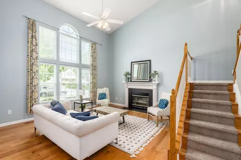 Living - 5833 Fieldcrest Dr, Galloway, OH 43119 photo 1 of 3