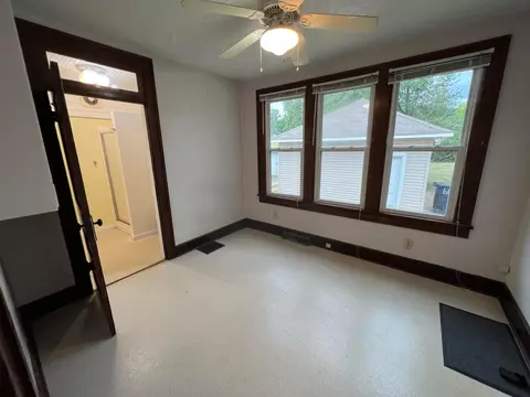 561 E 6th Ave, Lancaster, OH 43130 photo 28