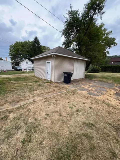 561 E 6th Ave, Lancaster, OH 43130 photo 6