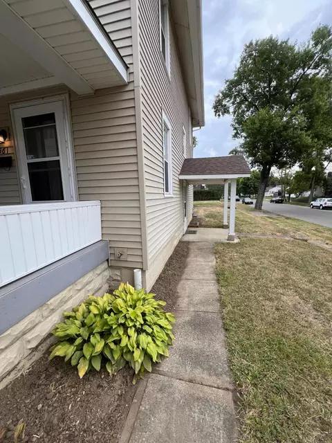 561 E 6th Ave, Lancaster, OH 43130 photo 5