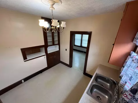 561 E 6th Ave, Lancaster, OH 43130 photo 40