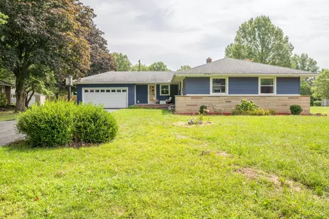 1086 Lavina Ave, Bucyrus, OH 44820