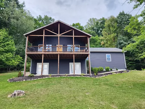 7720 Baker Rd, Frazeysburg, OH 43822