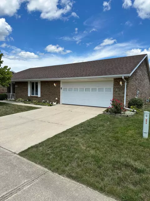 365 Bishop Dr, London, OH 43140