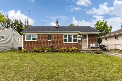 4171 Ashgrove Dr, Grove City, OH 43123