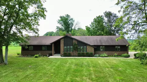 5881 Kilbury Huber Rd, Plain City, OH 43064